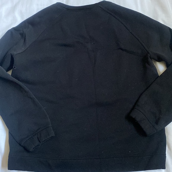 Lululemon crew neck - Picture 4 of 4
